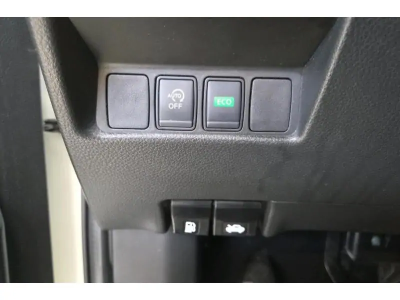 Occasion Nissan Qashqai Luxe WHITE 25