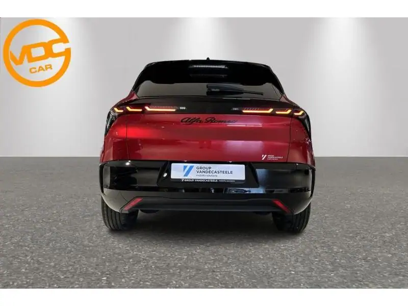 VEHICLE__CONDITION_SERVICE Alfa Romeo Junior Elettrica Bev 156  54 Kwh RED 7