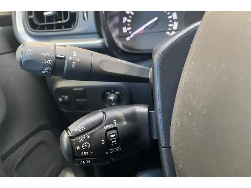 Occasion Citroen C3 GPS PDC RED 23