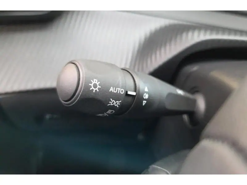 Demo Peugeot 208 ALLURE GREY 28