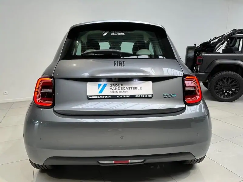 VEHICLE__CONDITION_SERVICE Fiat 500e La Prima Bocelli 3+1 GREY 5