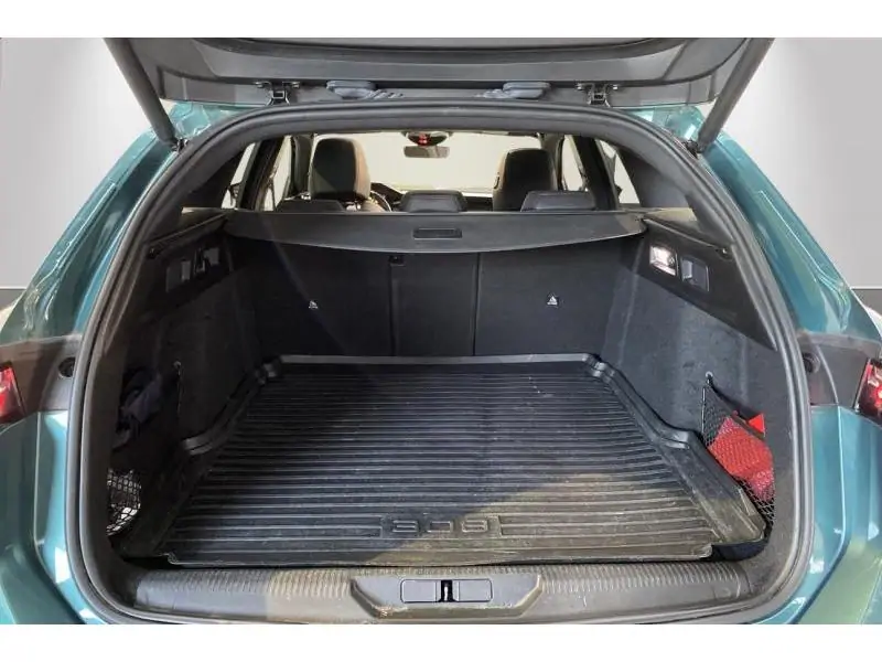 Occasion Peugeot 308 III & e- GT BLUE 19