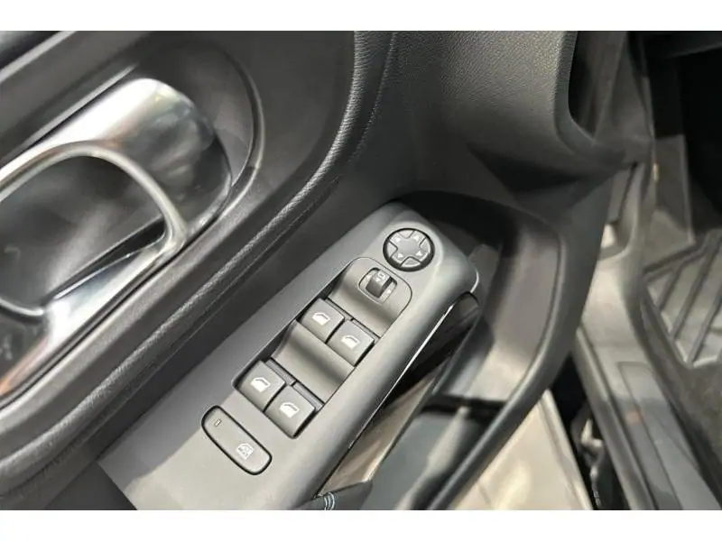 Démo Citroen C5 Aircross Hybrid 145 MAX BLACK 17
