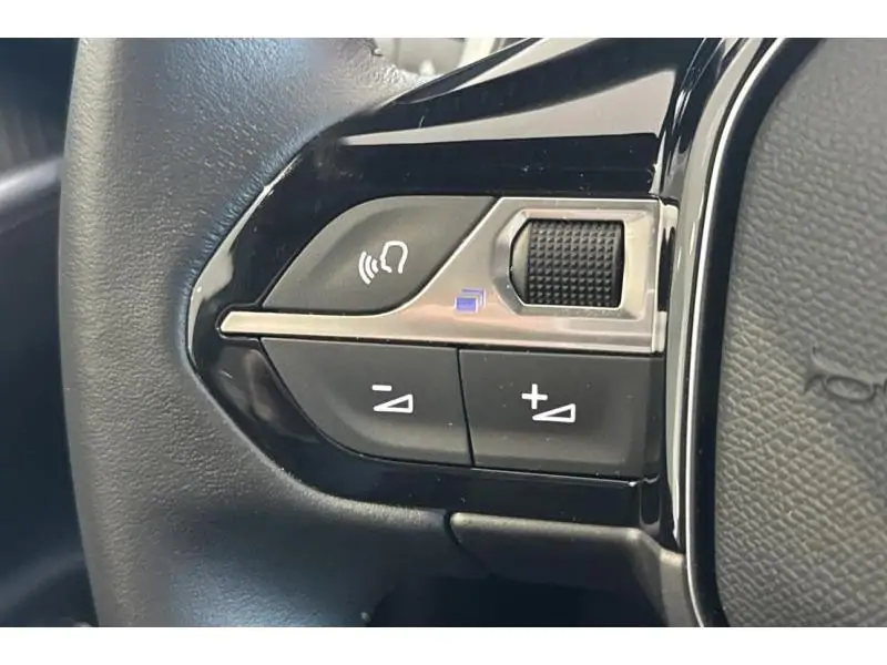 Occasion Peugeot 5008 Allure Pack MHEV 136 GREY 25