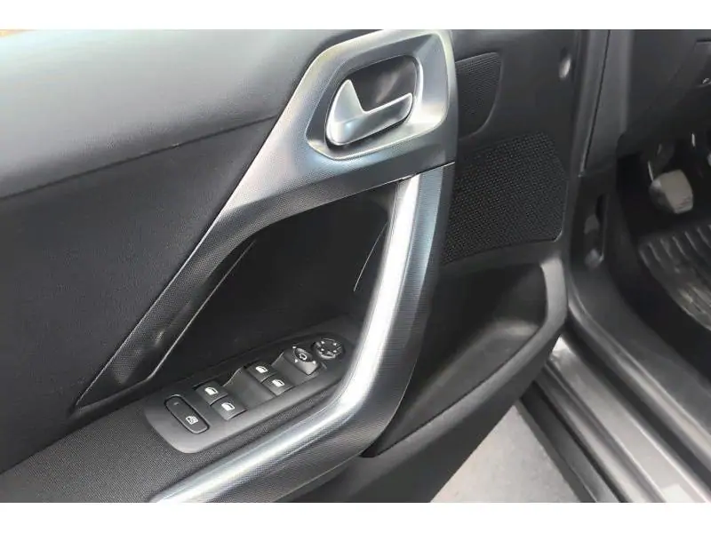 Occasion Peugeot 2008 Allure HALFLEDER NAVI GREY 17