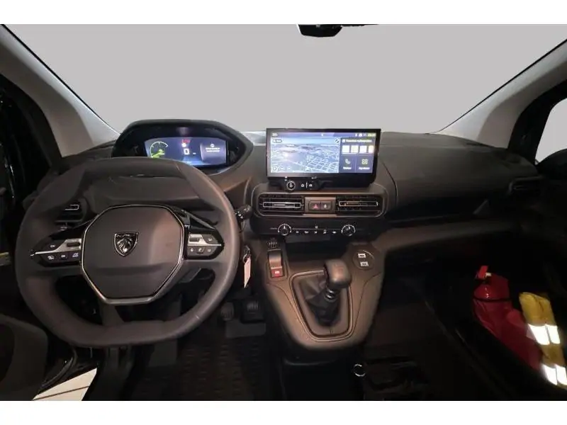 VEHICLE__CONDITION_SERVICE Peugeot Partner Standard Light 1.2 Turbo 110 Man.6 BLACK 11