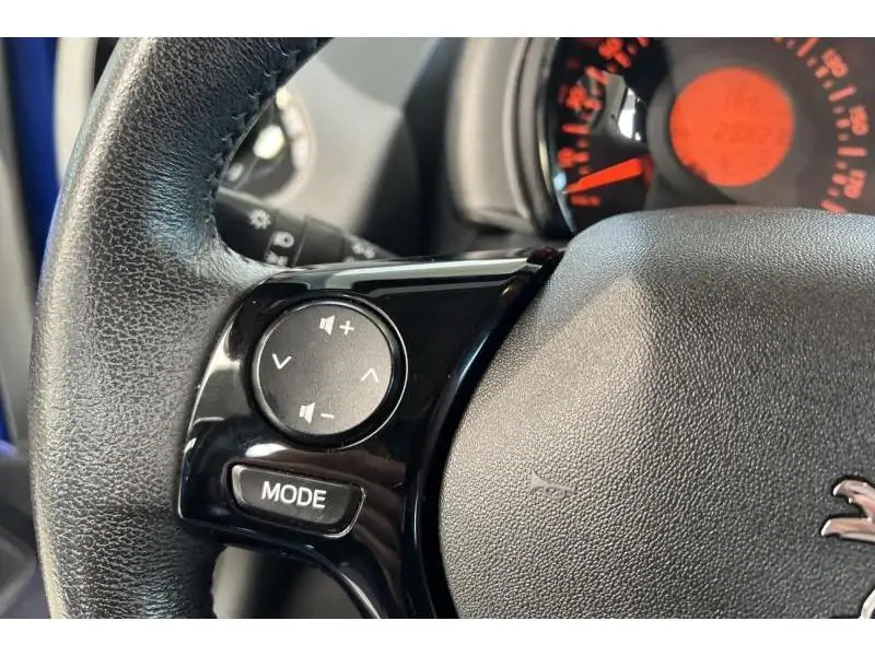 Occasion Peugeot 108 style BLUE 24