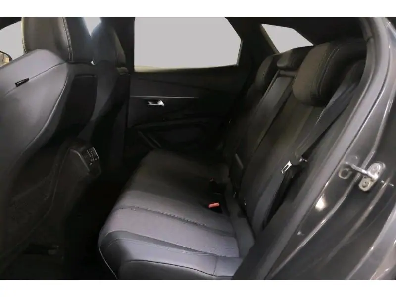 Occasion Peugeot 3008 Allure Pack EAT8 GREY 18