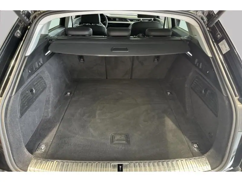 Occasion Audi e-tron 55 QUATTRO S-Line - Pano - Tre BLACK 24