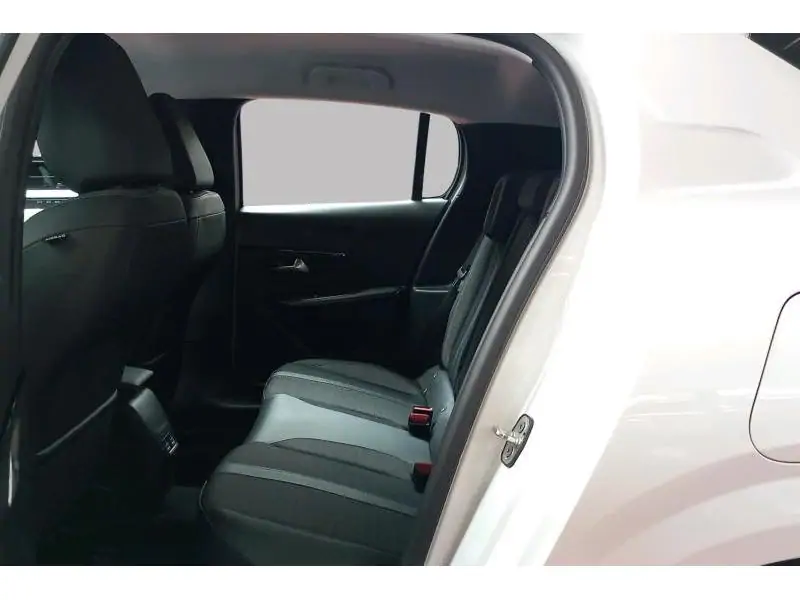 Occasion Peugeot 208 Allure gps 100pk WHITE 18