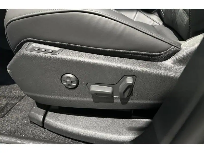 VEHICLE__CONDITION_SERVICE DS Automobiles DS 7 PLUG-IN HYBRID 225 ETOILE BLACK 21