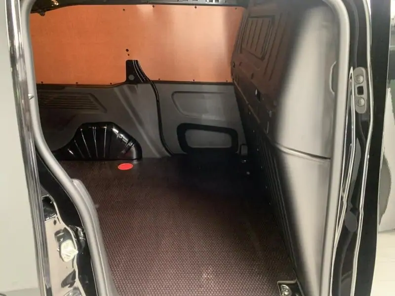 VEHICLE__CONDITION_SERVICE Citroen Berlingo M Light BLACK 24