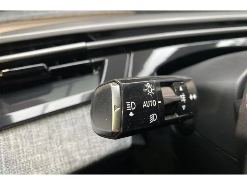 Occasion Peugeot 3008 Allure - HYBRID 145 PK GREY 23
