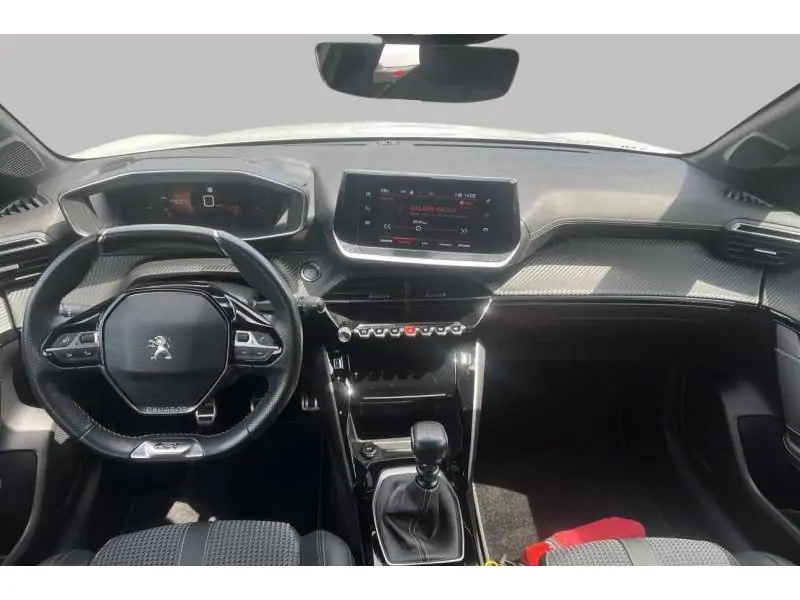 Occasion Peugeot 208 gt line WHITE 12