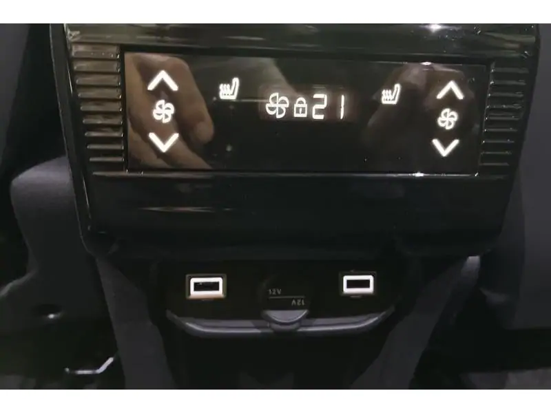 Démo DS Automobiles DS 7 ETOILE E-TENSE GREY 33
