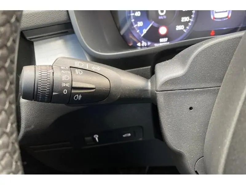 Occasion Volvo XC40 PLUS DARK GEARTRONIC BLACK 26