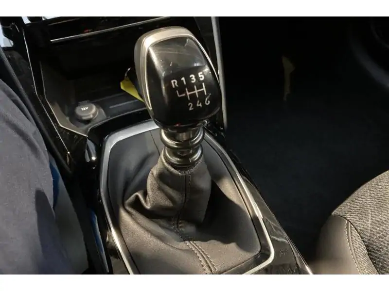 Occasion Peugeot 208 Allure GREY 16