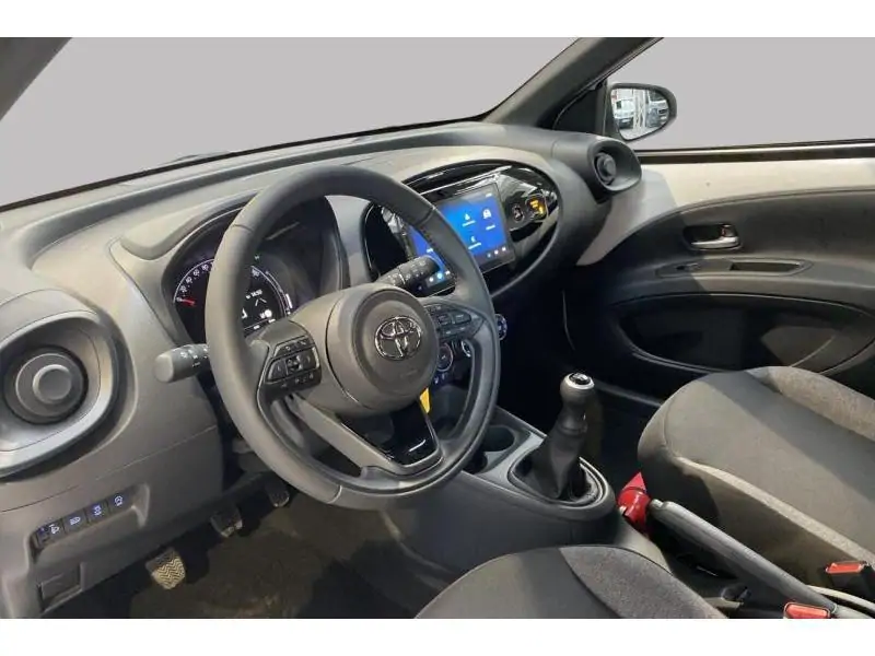 Occasion Toyota Aygo X BUSINESS EDITION WHITE 9