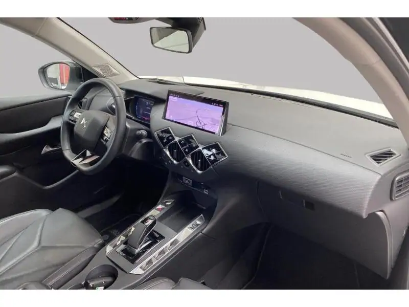 Occasion DS Automobiles DS 3 BASTILLE E-TENSE WHITE 2