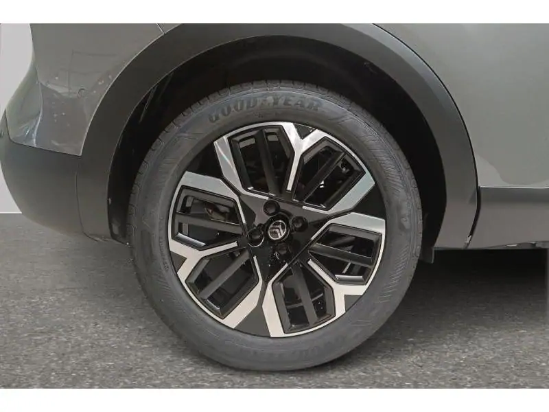 VEHICLE__CONDITION_SERVICE Citroen C4 Hybride 136 ë-DCS6 MAX GREY 20