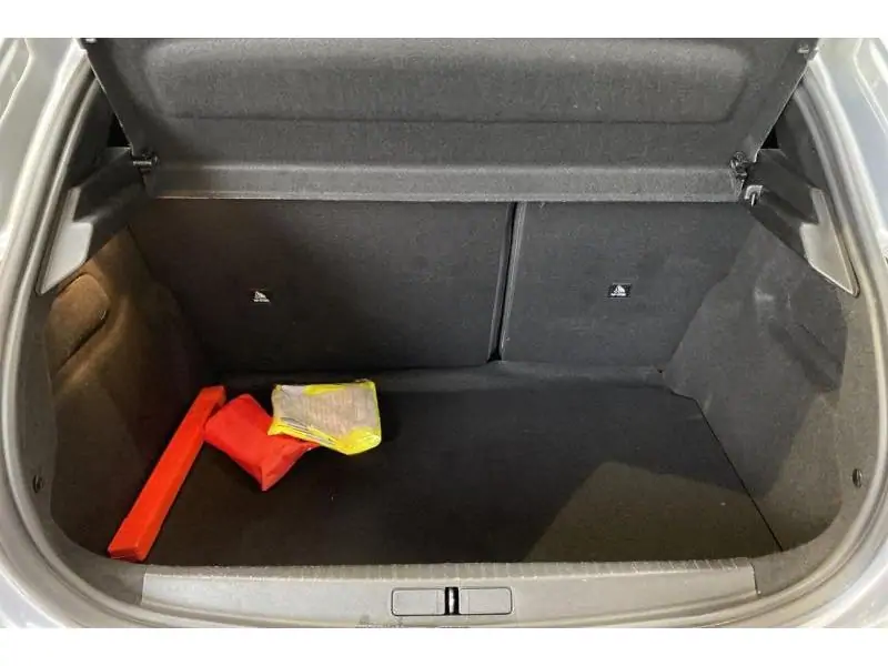 Occasion Peugeot 208 Allure GREY 19