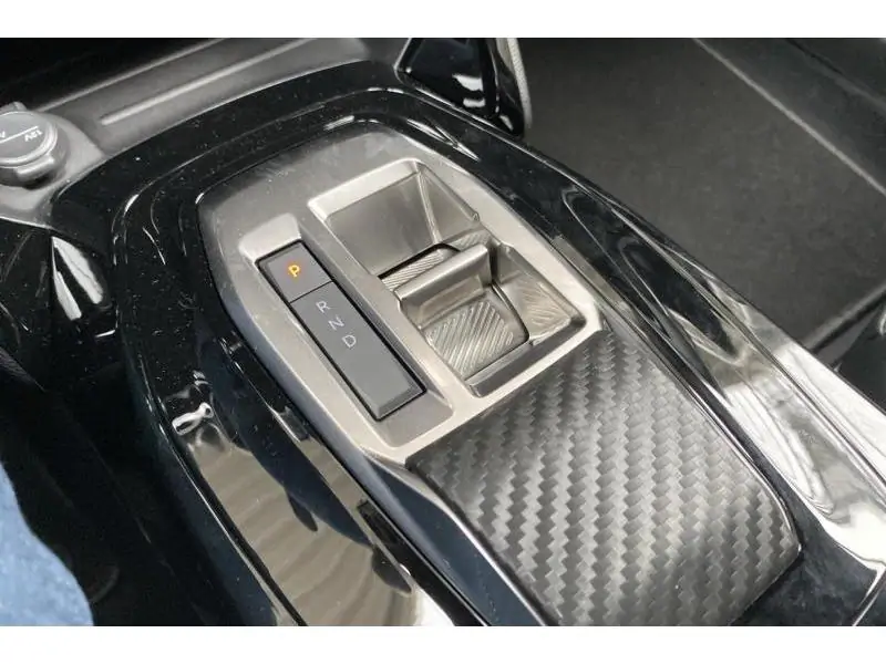 Démo Peugeot 2008 ALLURE CHAMPAGNE 16