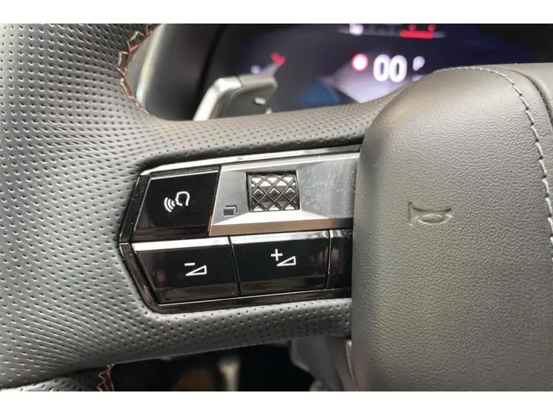 Occasion DS Automobiles DS 7 Crossback Performance Line + GREY 23