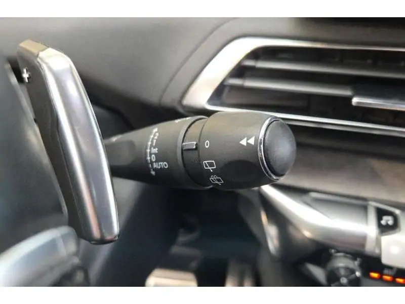Occasion Peugeot 3008 gt WHITE 21