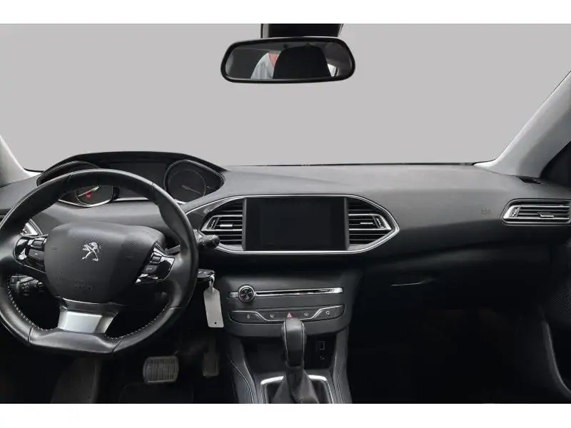 Occasion Peugeot 308 allure WHITE 11