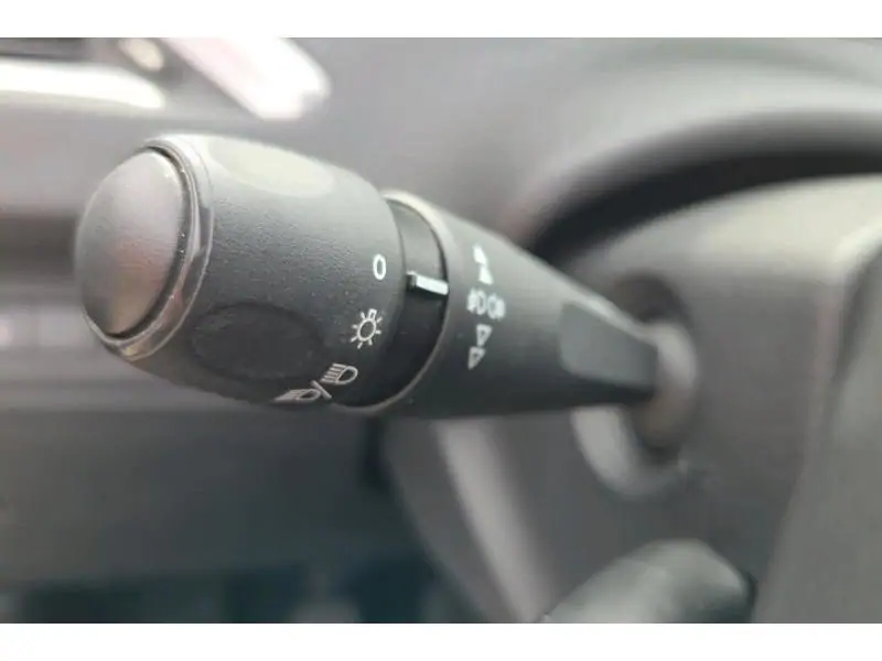 Occasion Peugeot 2008 STYLE GREY 23