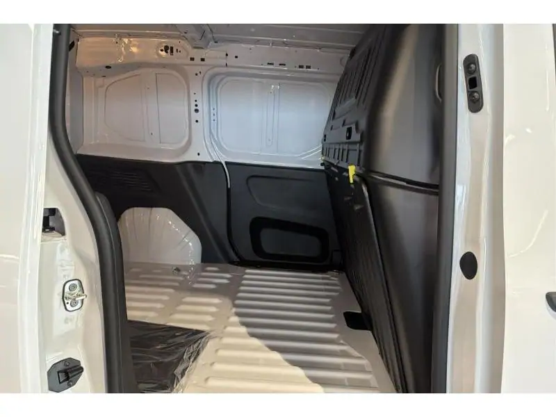 VEHICLE__CONDITION_SERVICE Opel Combo CARGO L1H1 LIGHT WHITE 18