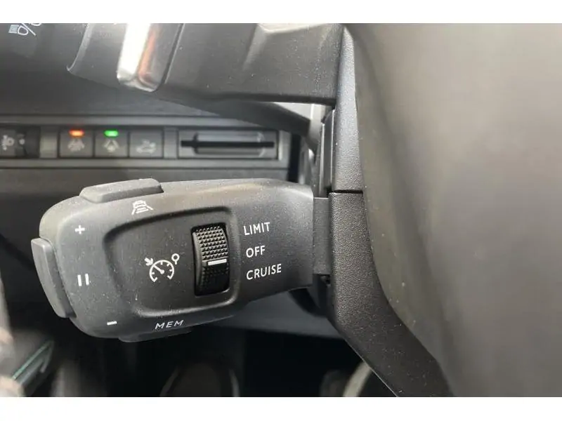 Occasion Peugeot 3008 Allure Pack BLUE 27