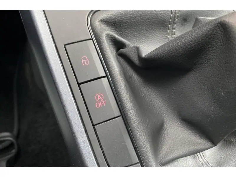 Occasion Seat Arona Style* GPS Détecteurs obs. WHITE 38