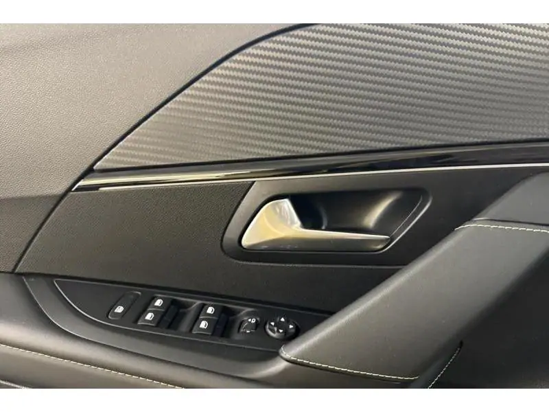 Occasion Peugeot 208 GT Line YELLOW 17