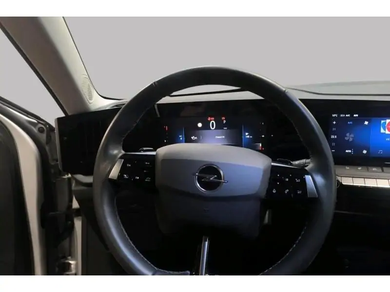 Occasion Opel Astra Sports Tourer Berline 1.2 T AUTO GREY 12