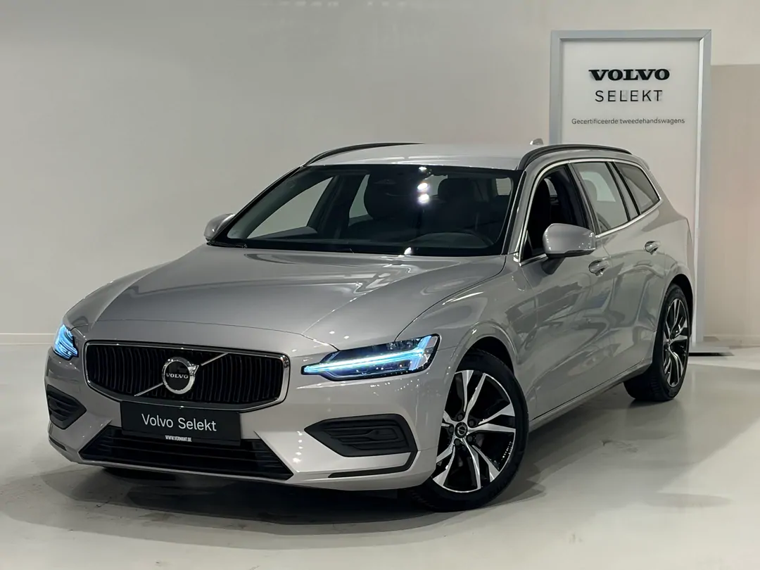 Volvo V60 Core B4 Mild hybrid Benzine - MECHELEN -  - mechelen@vermant.be