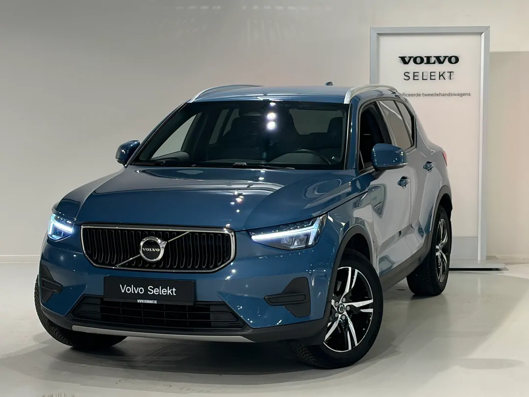 Volvo XC40 Core B3 mild hybrid benzine - MECHELEN -  - mechelen@vermant.be