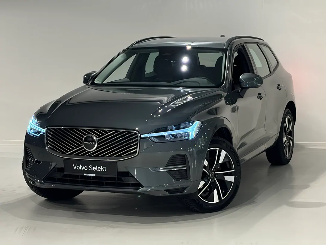 Volvo XC60 Core B5 AWD Mild-hybride (MHEV) Benzine Mild-hybride (MHEV) - MECHELEN -  - mechelen@vermant.be