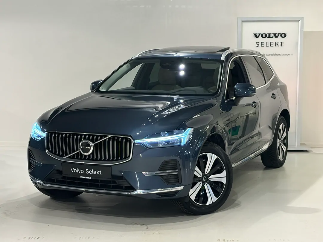Volvo XC60 Core T6 AWD plug-in hybrid Elektrisch/benzine Bright - MECHELEN -  - mechelen@vermant.be
