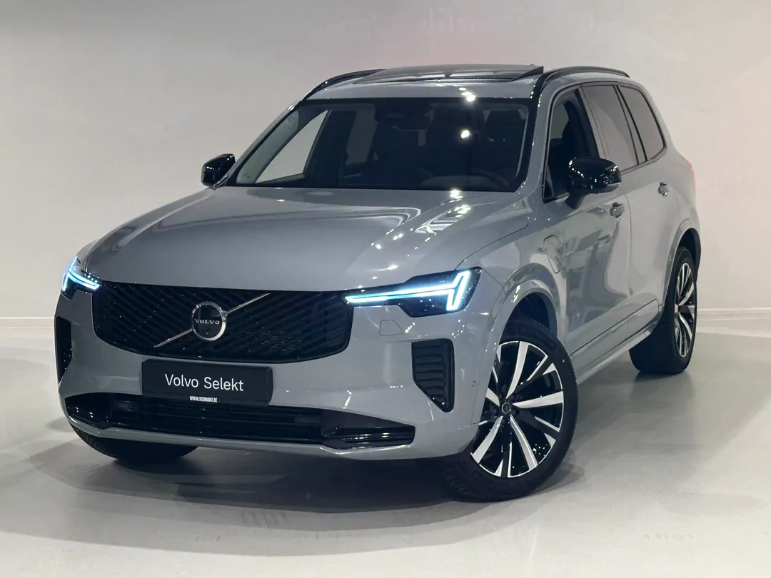 Volvo XC90 Plus T8 AWD Plug-in hybrid Elektrisch/benzine Dark 7 Zitplaatsen Plug-in hybride (PHEV) - MECHELEN -  - mechelen@vermant.be