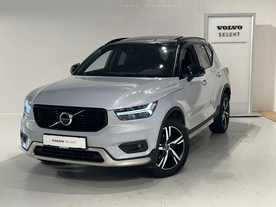 Volvo XC40 R-Design T3 automaat - BORNEM -  - mechelen@vermant.be