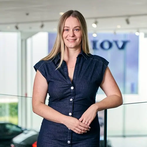 Lynn Zaman