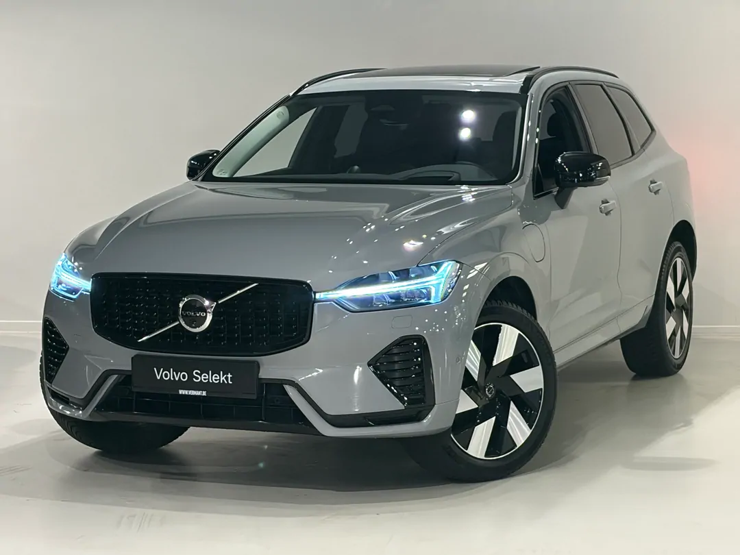 Volvo XC60 Ultra T6 AWD Plug-in hybrid Elektrisch/benzine Dark Plug-in hybride (PHEV) - MECHELEN -  - mechelen@vermant.be