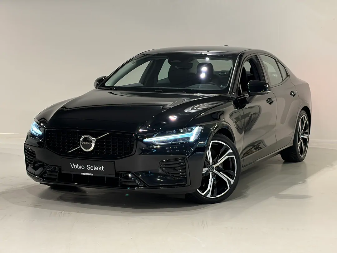 Volvo S60 Recharge Plus T8 AWD Plug-in hybrid Elektrisch/benzine Dark Plug-in hybride (PHEV) - MECHELEN -  - mechelen@vermant.be