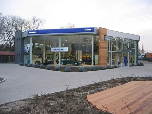 2004: Nieuw hoofdkwartier