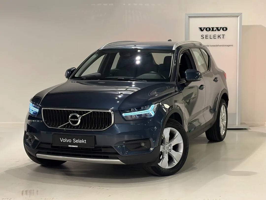 Volvo XC40 Momentum Pro T3 automaat Verbranding - MECHELEN - 2AWP672 - mechelen@vermant.be