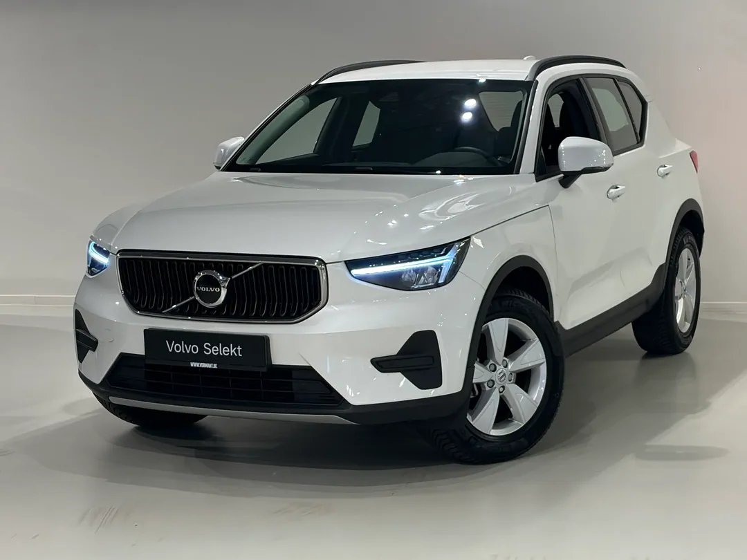 Volvo XC40 Essential T2 Automaat Micro hybrid Benzine Mild‑hybride (MHEV) - MECHELEN -  - mechelen@vermant.be