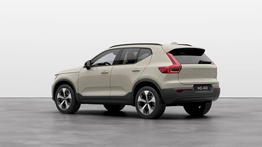 Nieuw Volvo XC40 SUV Plus Mild hybrid 7-speed Dual Clutch transmission Sand Dune 2