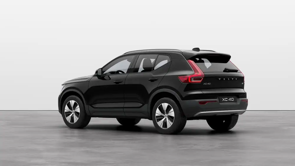 Nouveau Volvo XC40 SUV Core Mild hybrid 7-speed Dual Clutch transmission Onyx Black 2