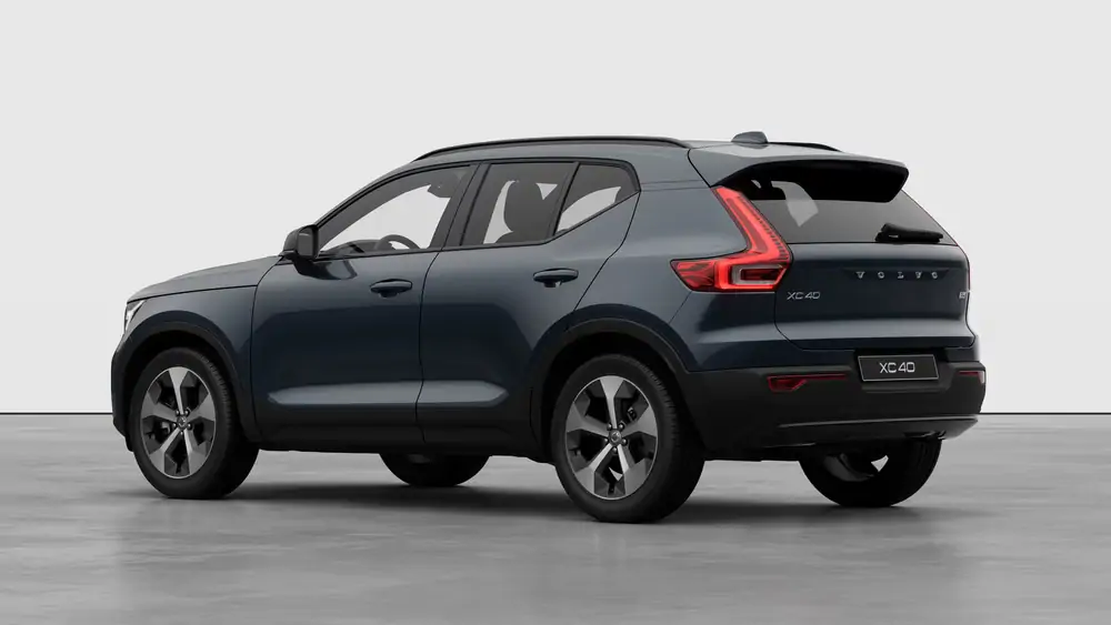 Nouveau Volvo XC40 SUV Plus Mild-hybride (MHEV) 7-speed Dual Clutch transmission Denim Blue 2